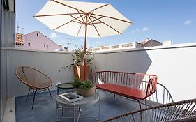 Piso Azul Premium Apartments In Bairro Alto By Lovelystay